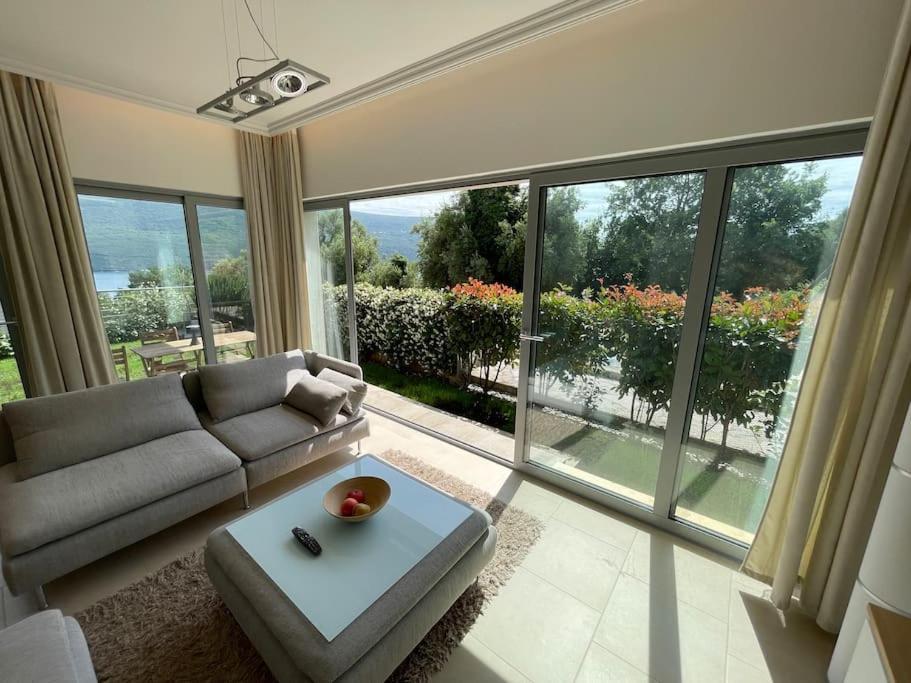 Acacia Hill Apartments Herceg Novi Eksteriør bilde