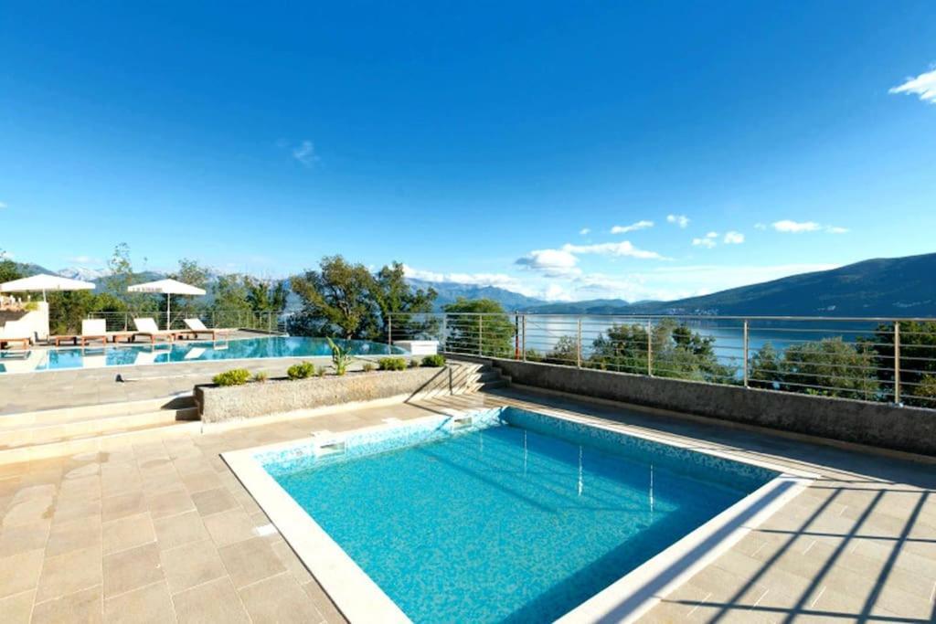 Acacia Hill Apartments Herceg Novi Eksteriør bilde